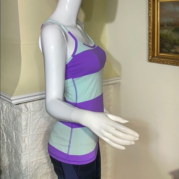 Lululemon Racer Back Fitness Running Top - Picture 6 of 12